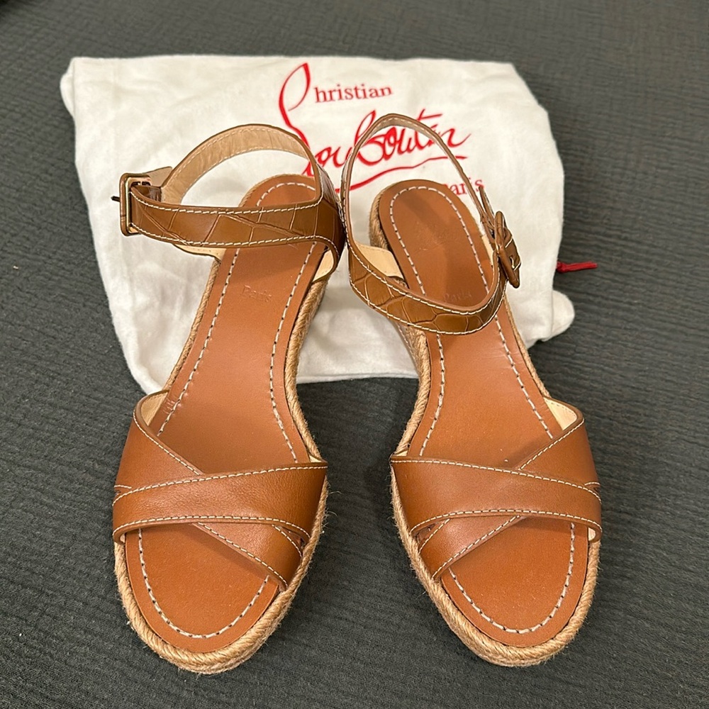 NEW Authentic Christian Louboutin Alerio Wedge